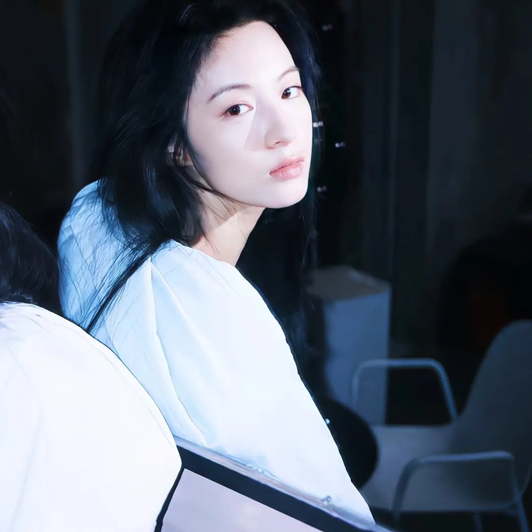 保持沉默的朱莉 在线观看